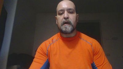 Mannextdoor1929 webcam model stream image