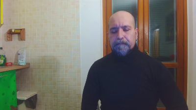 Mannextdoor1929 webcam model stream image