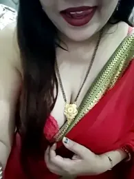 Mayuri77 webcam model stream image