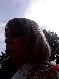 blondebitchlitle webcam model stream image