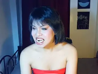 MistressLuna1 webcam model stream image