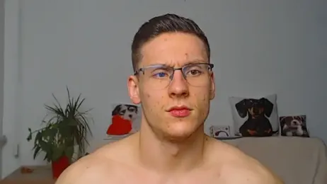 ZeinMiracles webcam model stream image