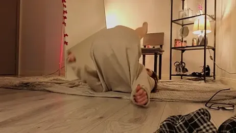 elfinvibes webcam model stream image