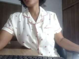 avrilevans webcam model stream image