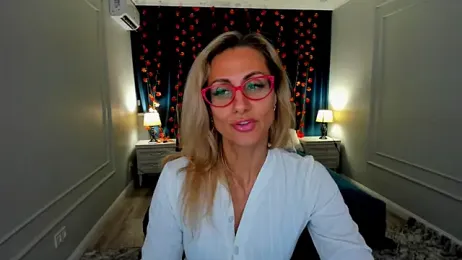 MuseOfStage webcam model stream image