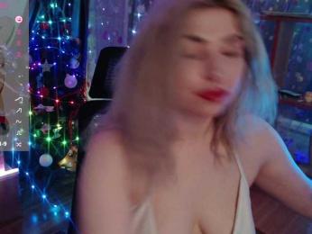 Liliya010 webcam model stream image