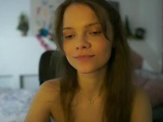 Natasha Baae webcam model stream image