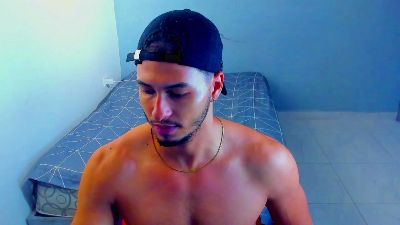 kris_khalifahot webcam cam4 model stream image