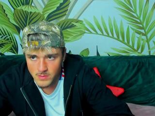 Wade Townes webcam model stream image