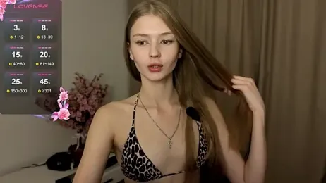 holylisssa webcam model stream image