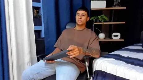 jaze_bradley webcam stripchat model stream image