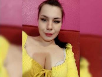 Lilmommy webcam bongacams model stream image