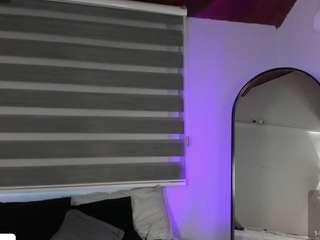 mill-blue webcam model stream image