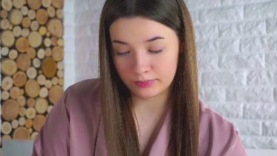 BridgetEast webcam model stream image