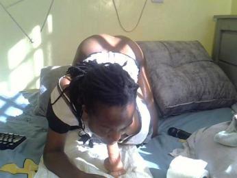 Eboniana webcam bongacams model stream image