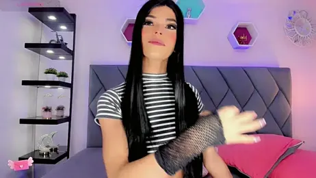 Amira_Ember webcam model stream image