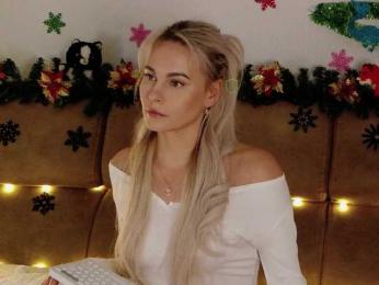 Kocmoc_Katerina webcam model stream image