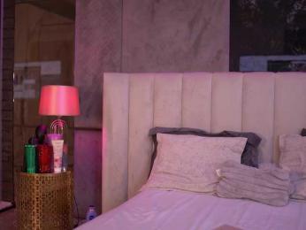 RaisaKali webcam model stream image