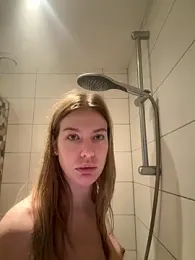 Chloemillerrxx webcam model stream image