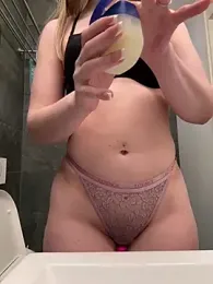 Chloemillerrxx webcam model stream image