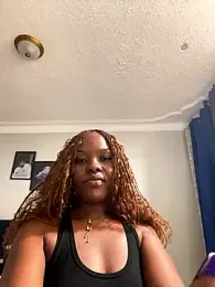 Dellah27 webcam model stream image