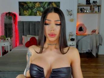 Fancy-t33n webcam bongacams model stream image