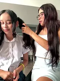 l0lita_sweet webcam stripchat model stream image