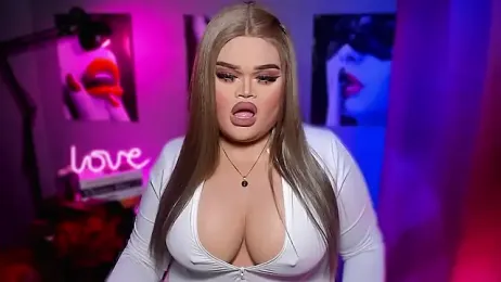 BelindaLove webcam model stream image