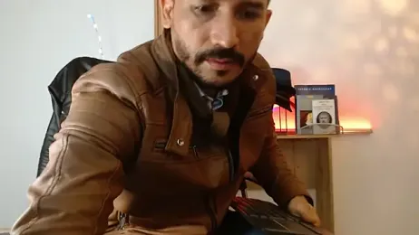 Reiko_85_ webcam stripchat model stream image