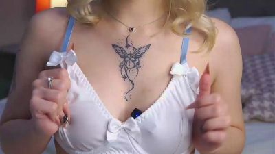 HolliFlorenz webcam model stream image