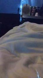 Petitebombe34 webcam model stream image