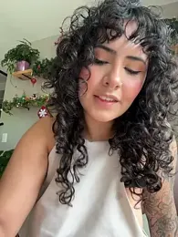 SugarTroubl33 webcam model stream image