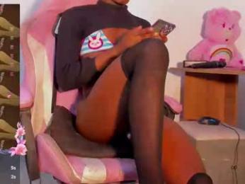 effy_marinn webcam model stream image