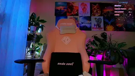 GoodWitch_ webcam model stream image