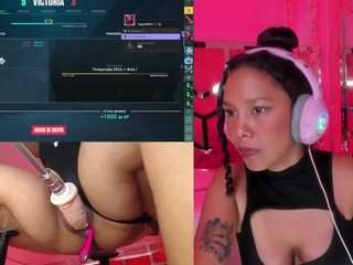 hyliebloom webcam model stream image