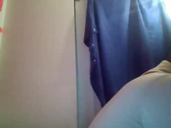 dsmoov_ webcam model stream image