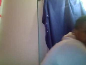 dsmoov_ webcam model stream image