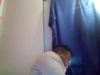 dsmoov_ webcam model stream image