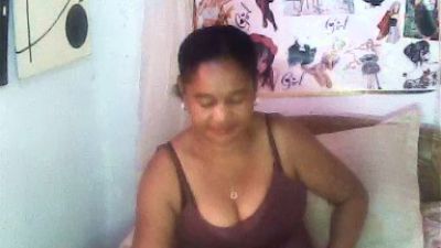 Mialce webcam model stream image