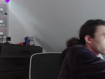 sluttyhorrorparty webcam model stream image