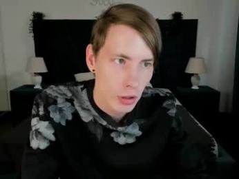 only_eric webcam model stream image