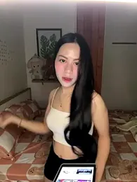 -katinat- webcam model stream image