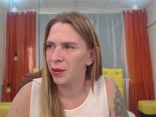 tessadaybreak webcam model stream image