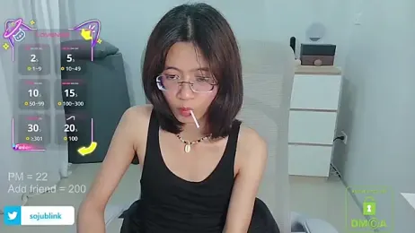 littlemiilk webcam model stream image