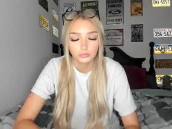 livvywinters webcam model stream image