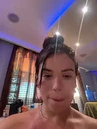 Rafaellaz webcam model stream image