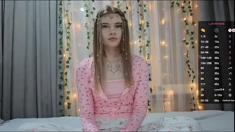 CarolinePepper webcam model stream image