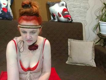 Maruu12qwert webcam model stream image