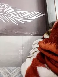 shalini_fire webcam model stream image