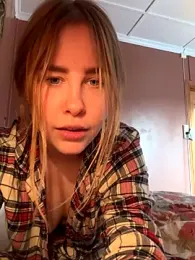 NextSelf webcam model stream image